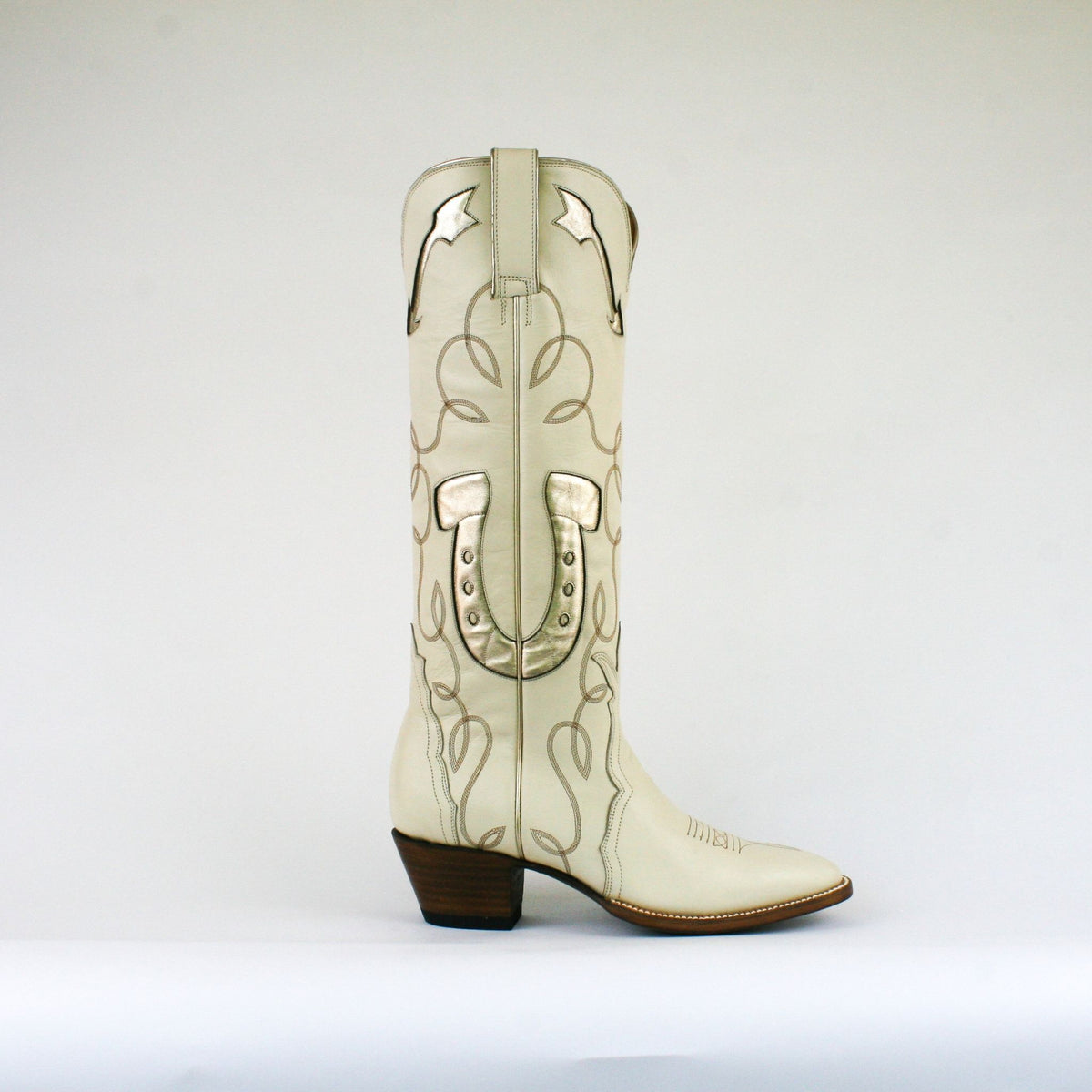 breann western boot side view with white background