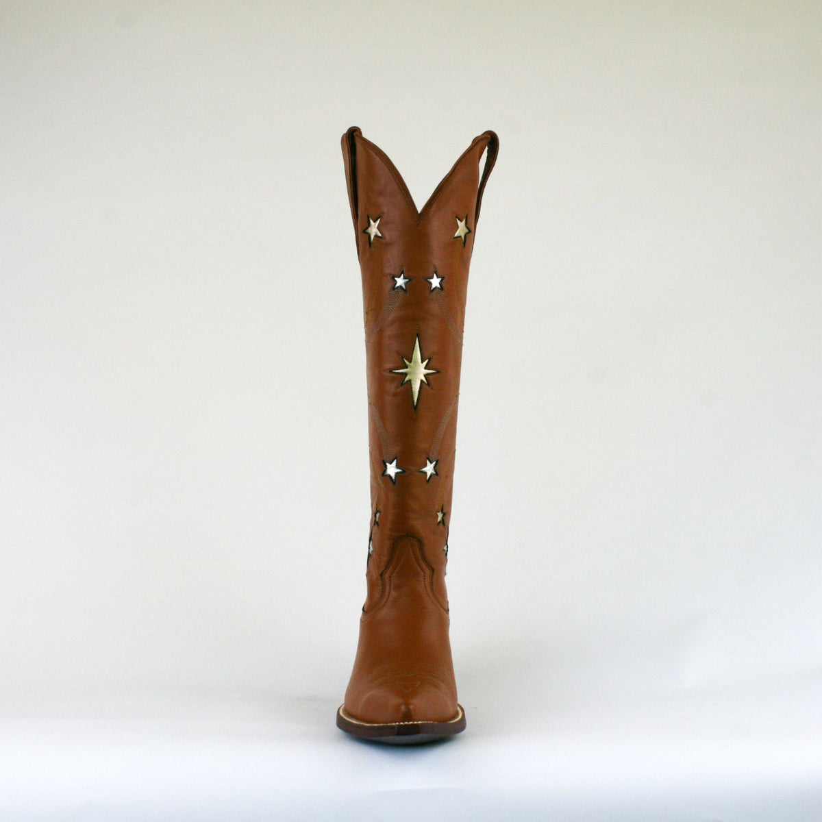 Gwen womens boot front view with white background
